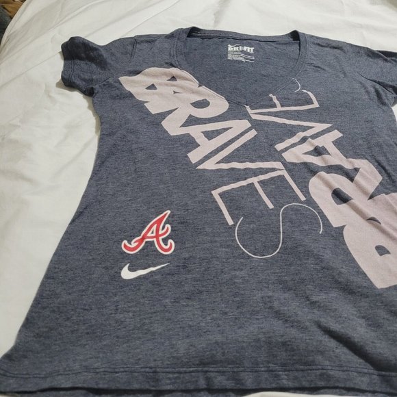 Nike V Neck Tee Shirt Slim Fit Atlanta Braves  Size‎ Large Dri Fit - Picture 3 of 8